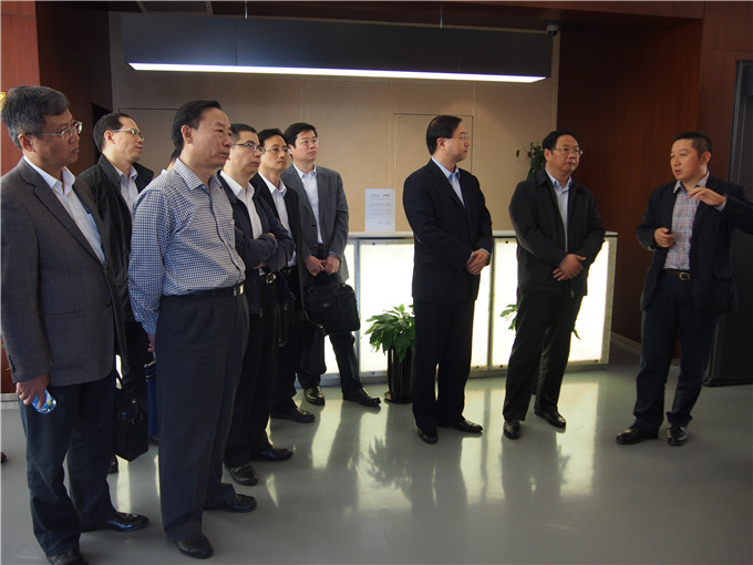 集團(tuán)領(lǐng)導(dǎo)集體赴上海自貿(mào)區(qū)、上海期貨交易所調(diào)研