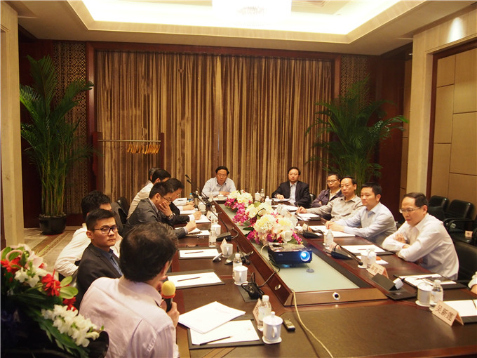 集團(tuán)領(lǐng)導(dǎo)集體赴上海自貿(mào)區(qū)、上海期貨交易所調(diào)研