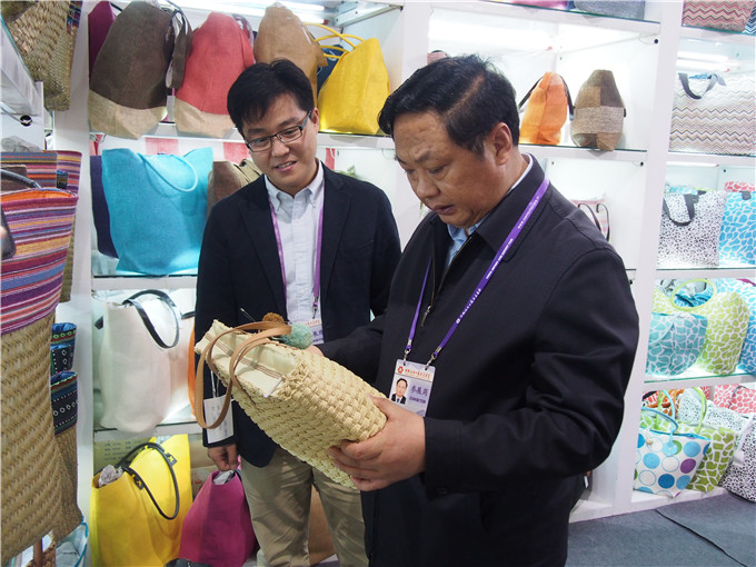 王正喜赴廣州、深圳、香港調(diào)研