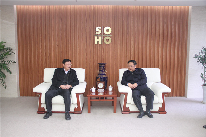 集團董事長王正喜會見中國絲綢協(xié)會會長楊永元