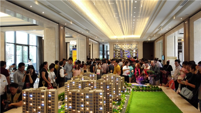 愛(ài)濤?尚書(shū)云邸營(yíng)銷(xiāo)中心盛大公開(kāi)