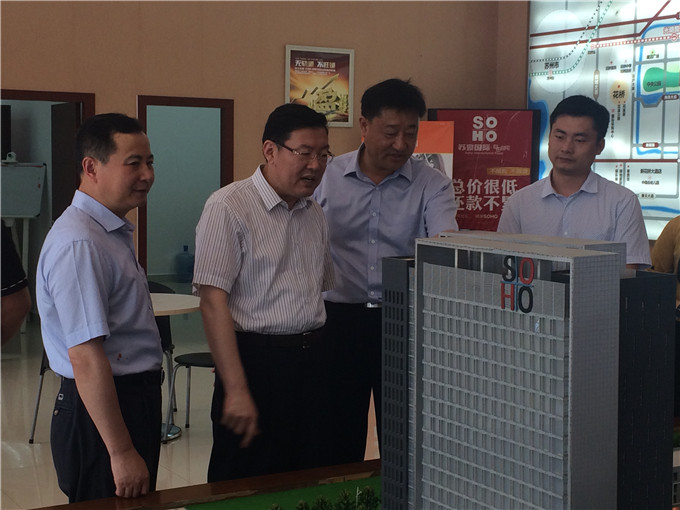 集團副總裁周謙赴三級企業(yè)開展“三嚴三實”專題調(diào)研